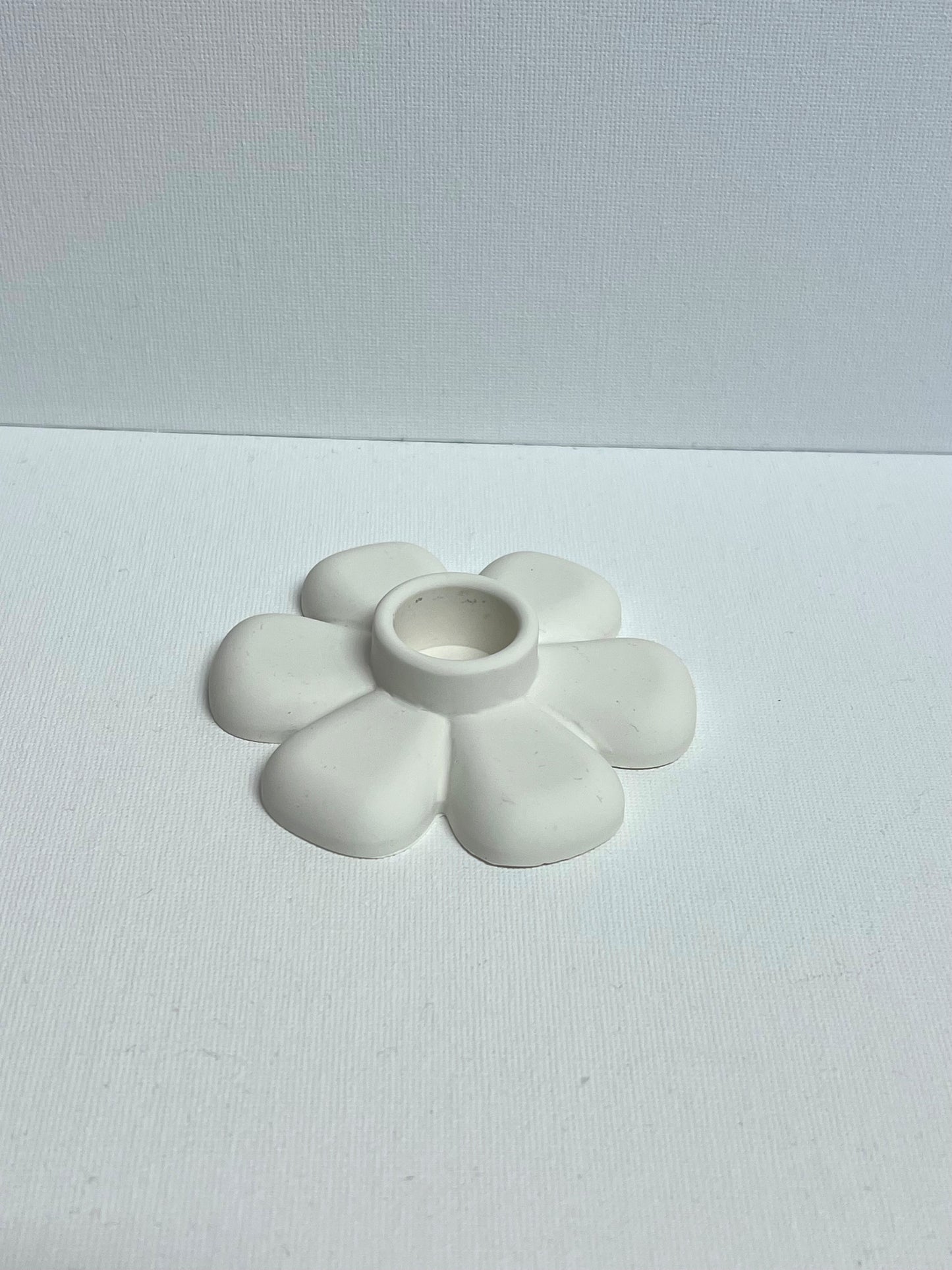 5 petal candle holder
