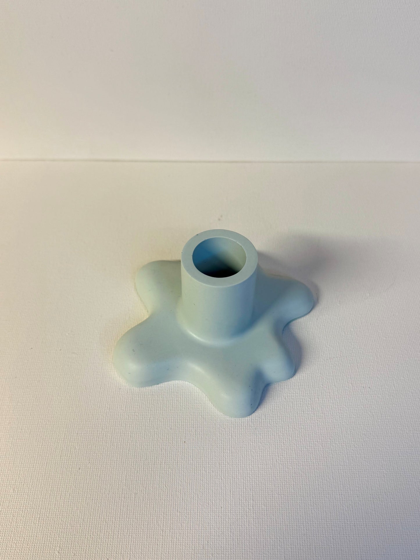 Wavy Candle Holder
