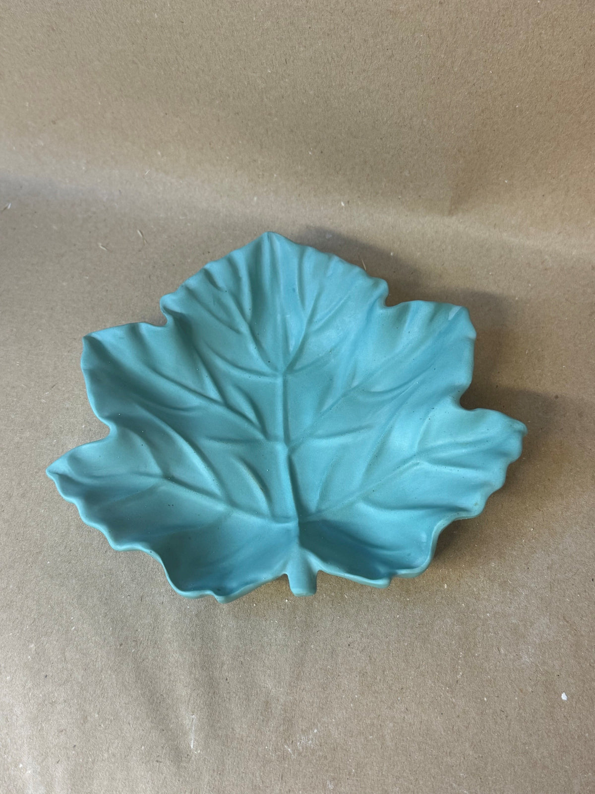 Leaf tray