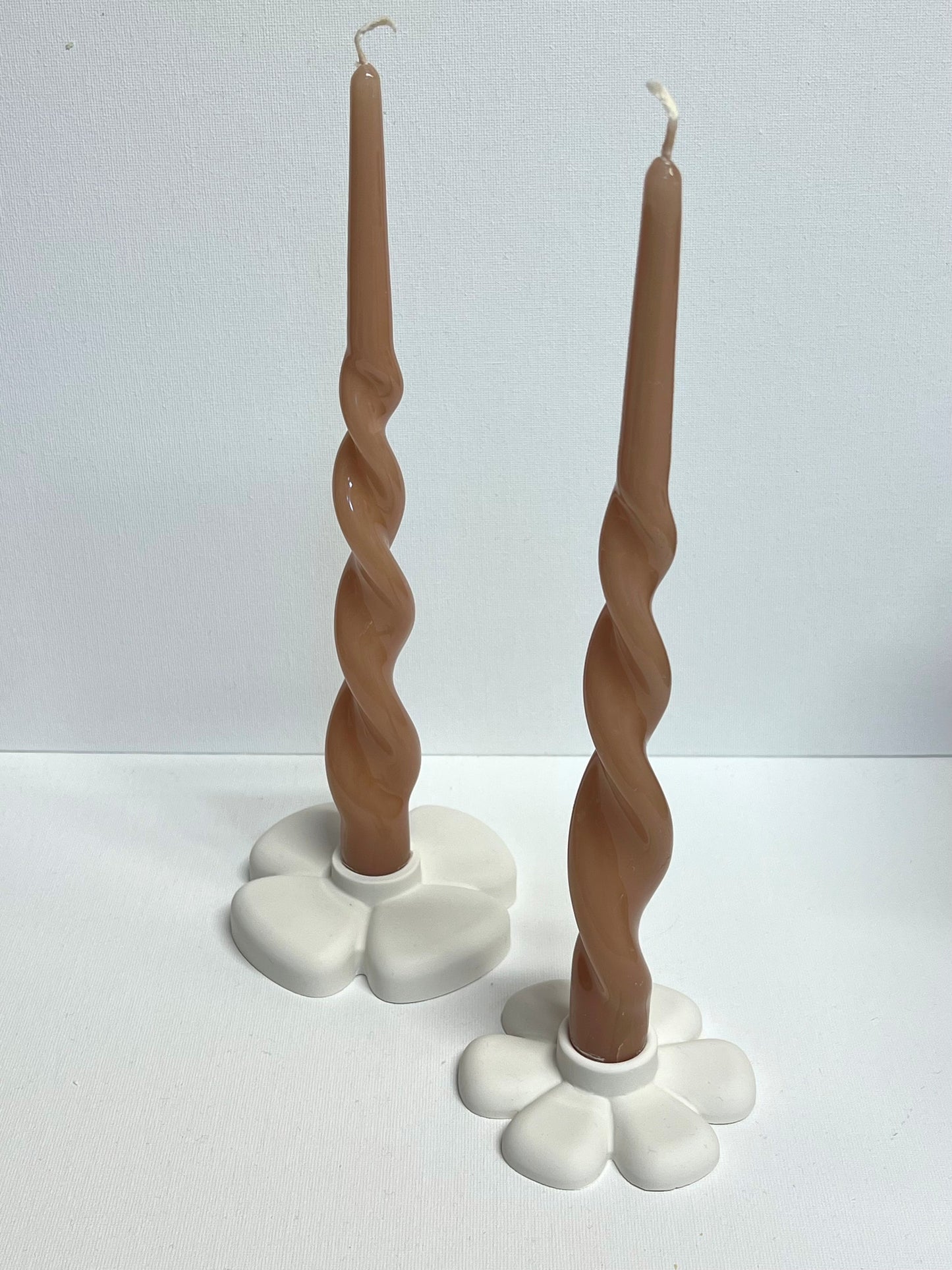 4 petal candle holder